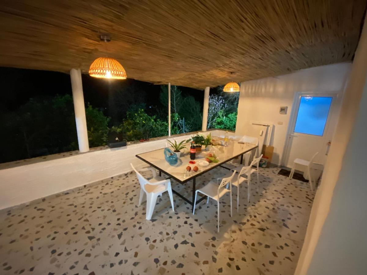 Maison Bellevue - 2 Bdrm Villa In Borsh Beach Dış mekan fotoğraf