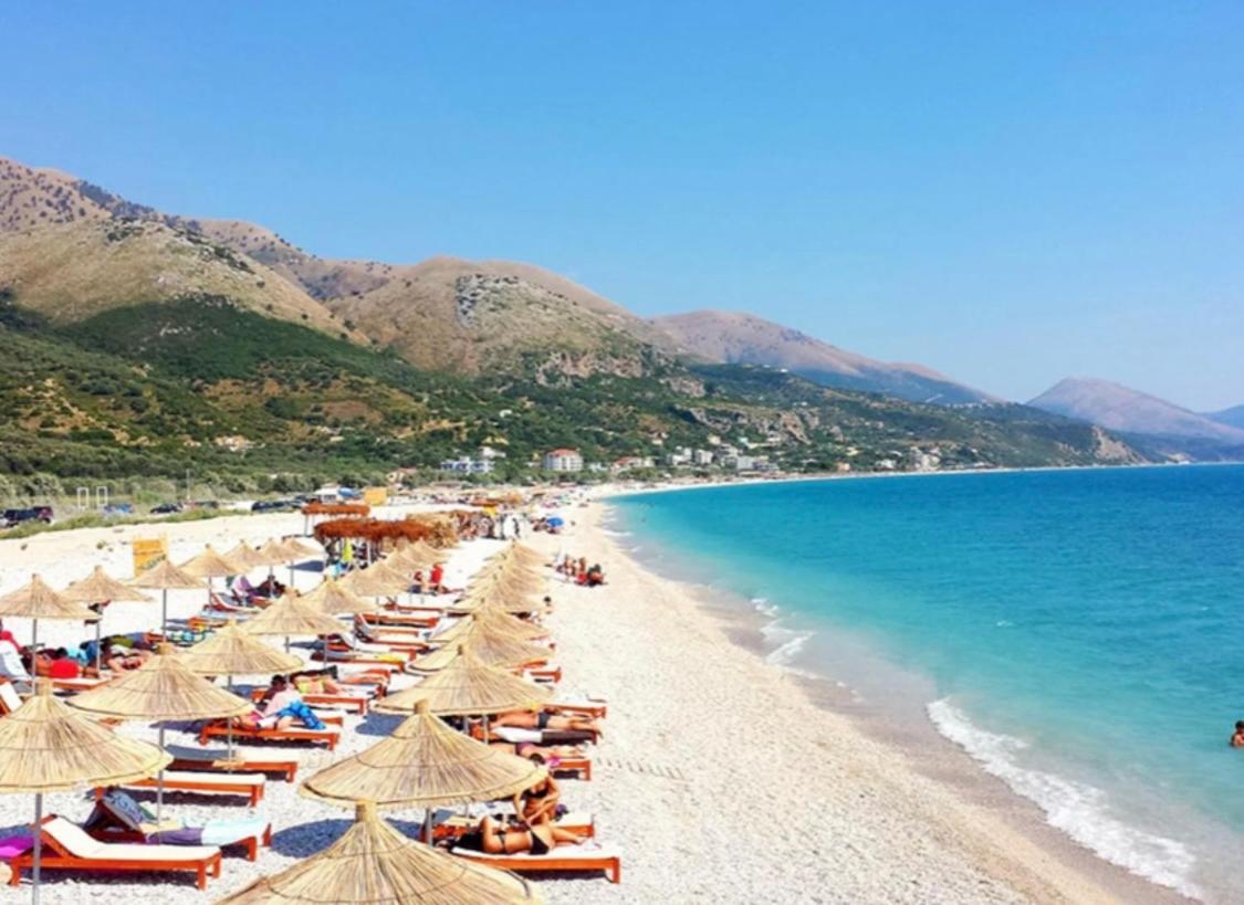 Maison Bellevue - 2 Bdrm Villa In Borsh Beach Dış mekan fotoğraf